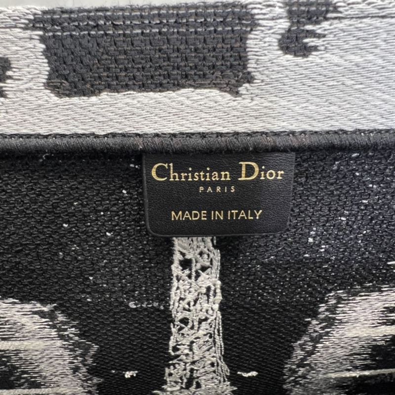 Christian Dior Shopping Bags